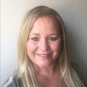 Meet your Posher, Tiffany